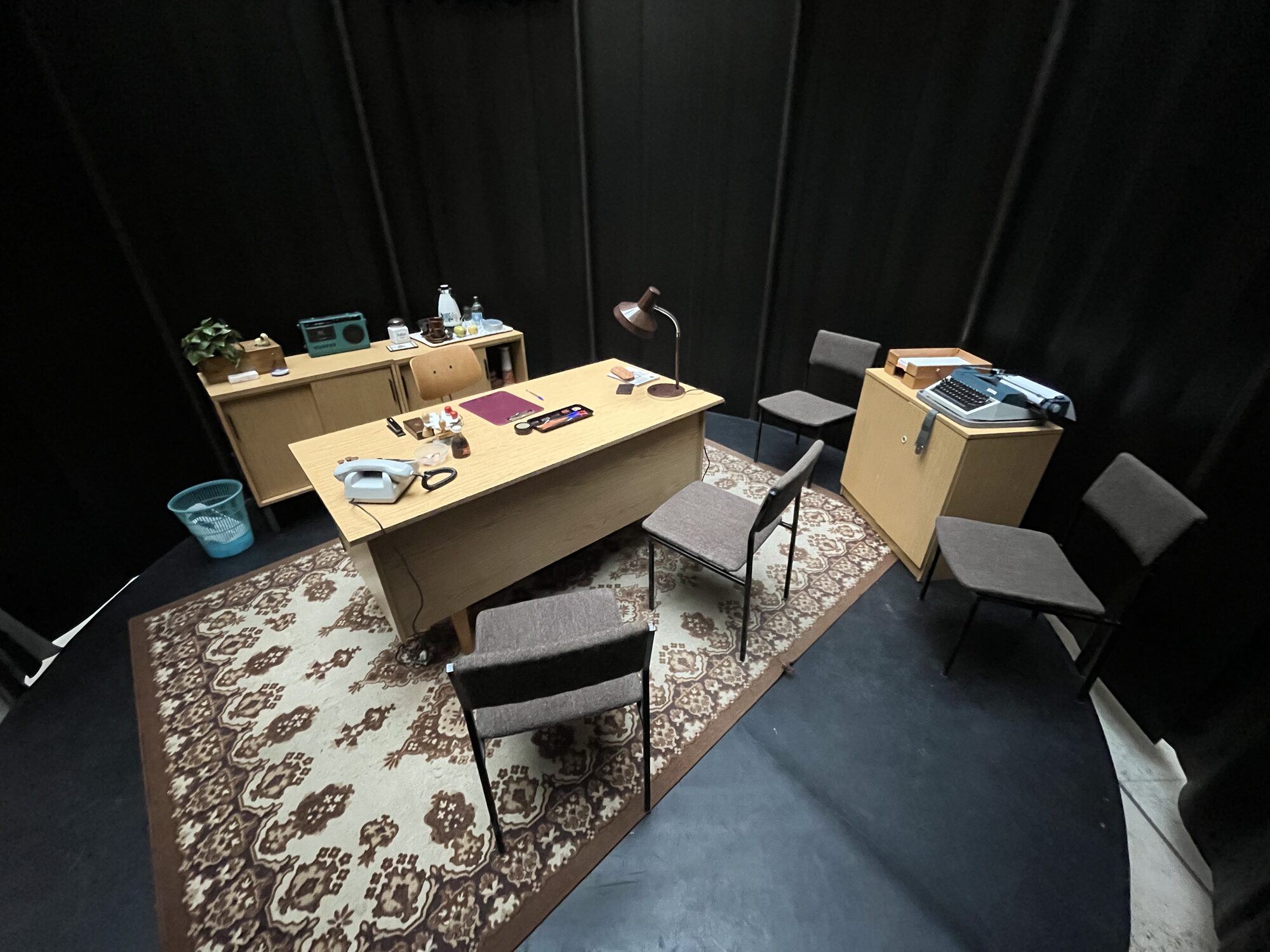 Das nachgestellte Büro